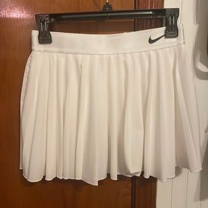 Nike tennis skirt